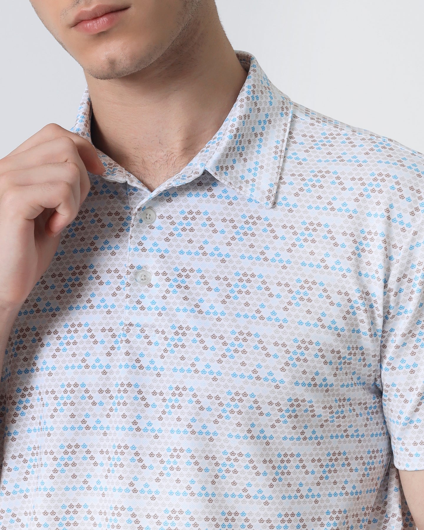 Quieti Performance Regular Fit, Rye Geo Printed Knit, 3 button Short Sleeve Pique Polo